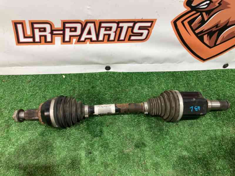 LR064252 Front left axle Range Rover L405 (2013-2021) Used cost 275 € in stock 1 pcs.