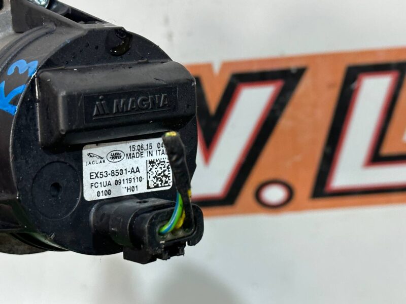 LR067228 Water Pump 3.0 Range Rover Sport L494 (2014-2022) Used - Image 12