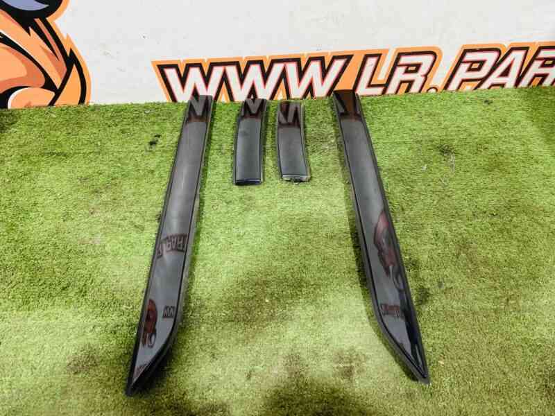 LR073115KIT Land Rover Discovery Sport L550 (2015-) Roof Moldings Kit Used cost  € in stock 2 pcs.