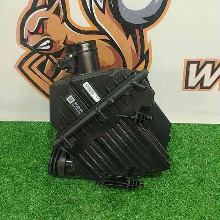 LR094063 Air filter housing Land Rover Discovery Sport L550 (2015-) used cost 300 € in stock 1 pcs.
