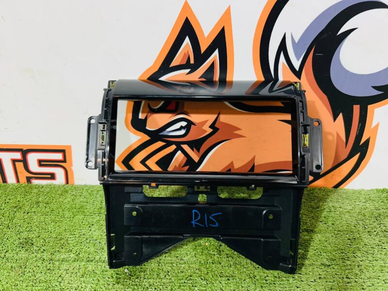 LR127334 Instrument panel socket display frame Land Rover Discovery Sport L550 (2015-) used cost 40 € in stock 1 pcs.