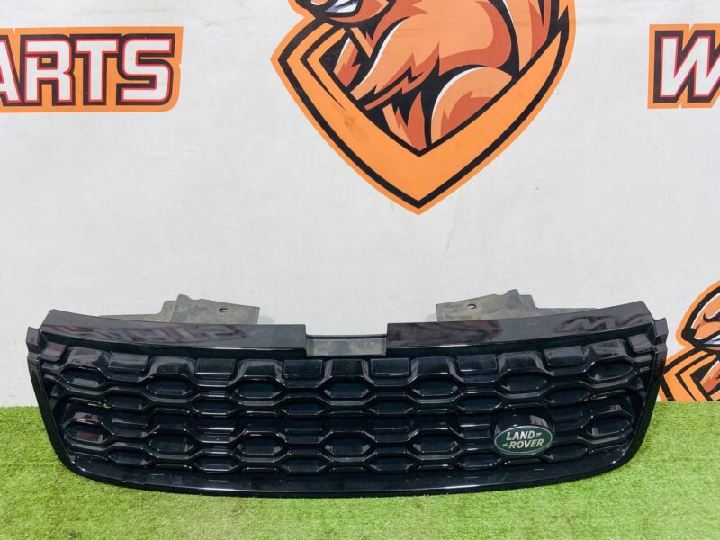 LR127707 Radiator grille Land Rover Discovery Sport L550 (2015-) Used cost 210 € in stock 1 pcs.