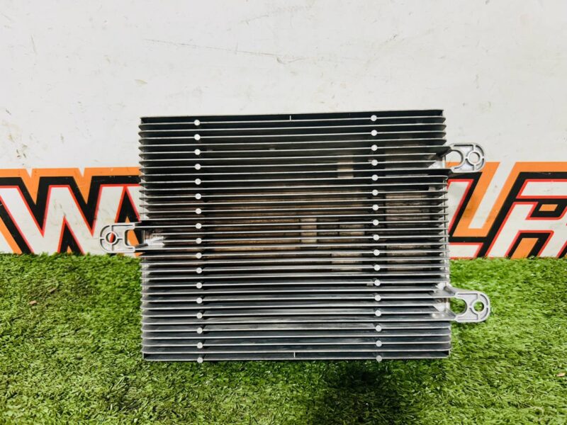 LR131043 Voltage converter Land Rover Discovery Sport L550 (2015-) Used - Image 19