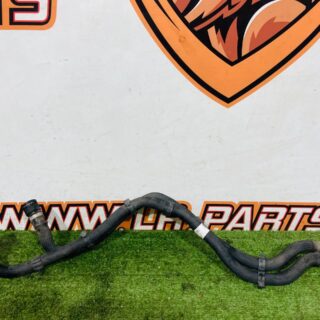 LR135344 Cooling system hose Land Rover Discovery Sport L550 (2015-) Used cost  € in stock 1 pcs.