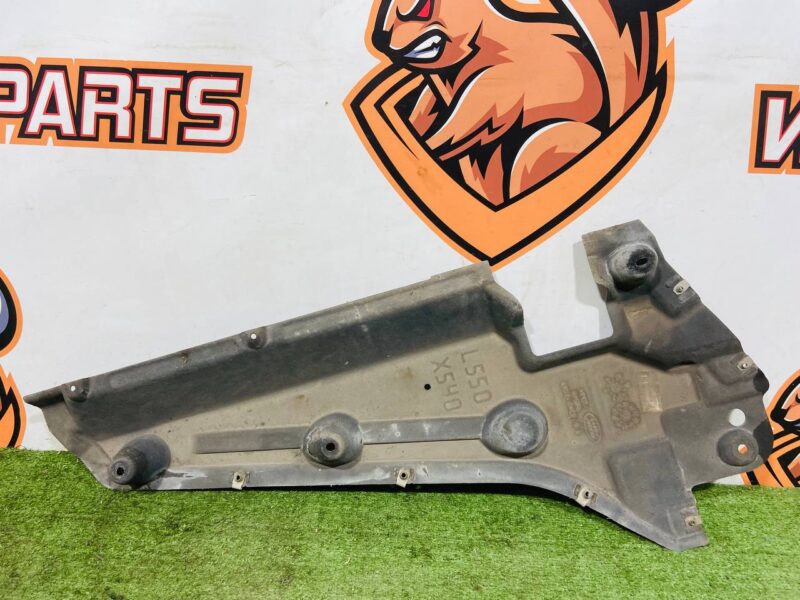 LR135623 Underbody protection left Land Rover Discovery Sport L550 (2015-) Used cost 100 € in stock 1 pcs.