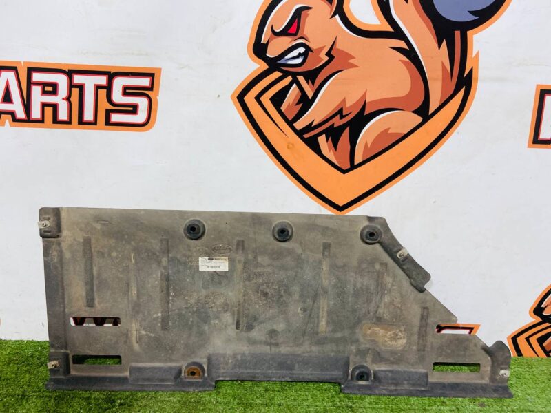 LR135627 Underbody protection Land Rover Discovery Sport L550 (2015-) Used cost 45 € in stock 1 pcs.
