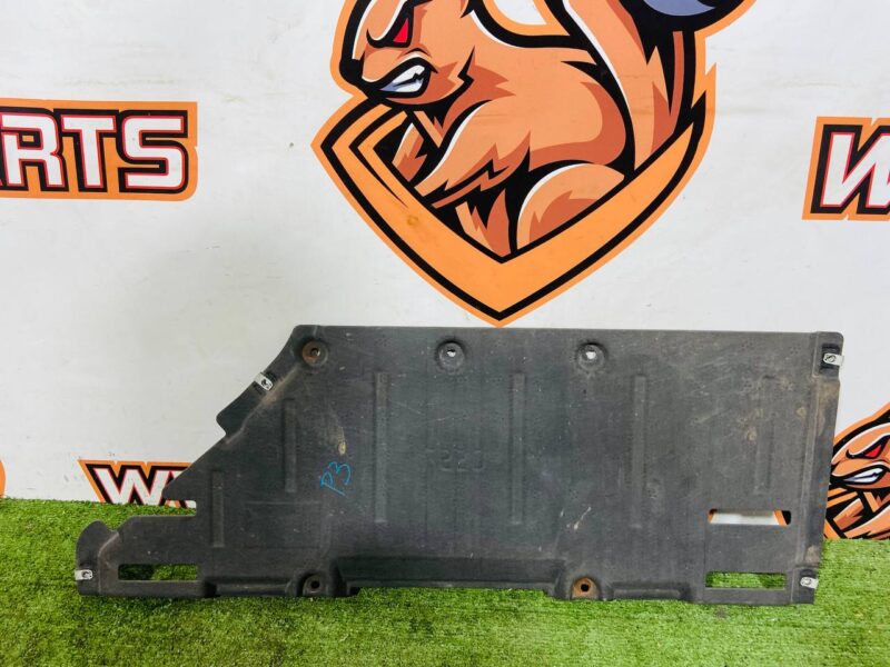 LR135627 Underbody protection Land Rover Discovery Sport L550 (2015-) Used cost 45 € in stock 1 pcs.