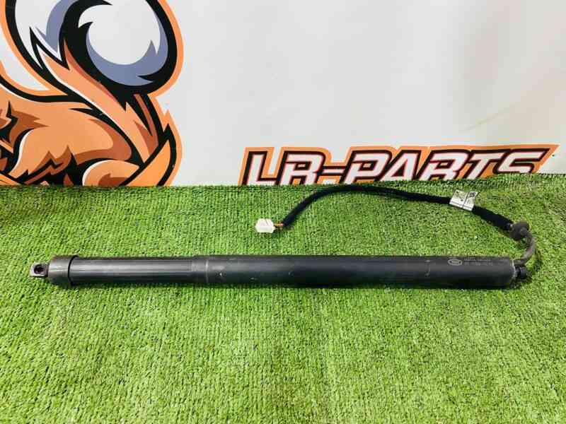 LR136575 We lift the electric drive. Rear doors Right Land Rover Discovery Sport L550 (2015-) Used cost 150 € in stock 1 pcs.