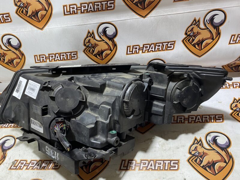 LR137223 Right halogen headlight Land Rover Discovery Sport L550 (2015-) Used - Image 12