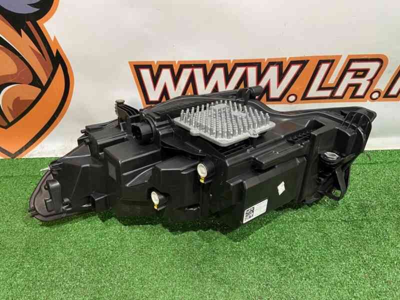 LR137595 Headlight right LED 2019- Land Rover Discovery Sport L550 (2015-) Used cost 750 € in stock 2 pcs.