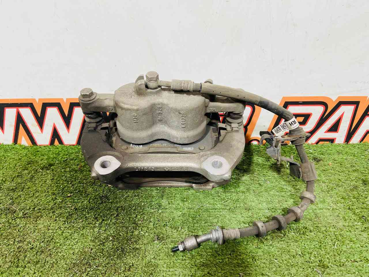LR140645 Front right caliper Land Rover Discovery Sport L550 (2015-) USED cost 150 € in stock 1 pcs.