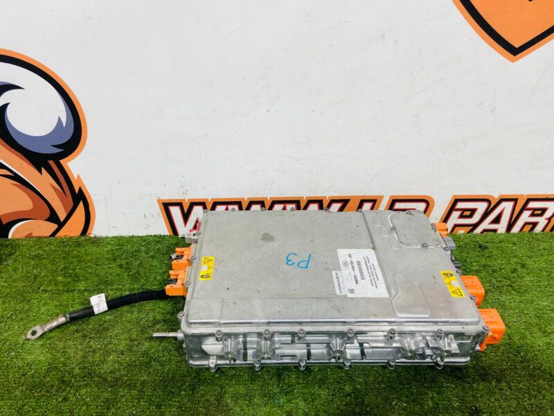 LR143238 Electrical distribution box Land Rover Discovery Sport L550 (2015-) Used cost  € in stock 1 pcs.