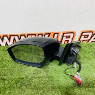 LR145252 Left exterior mirror complete Land Rover Discovery Sport L550 (2015-) Used cost  € in stock 1 pcs.