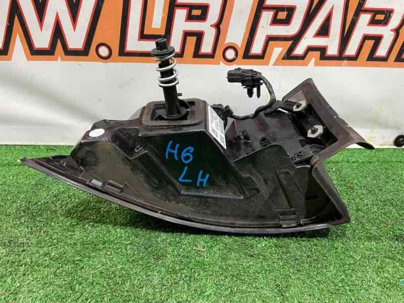 LR149766 Rear left light in the wing 2019- Land Rover Discovery Sport L550 (2015-) Used cost 250 € in stock 1 pcs.