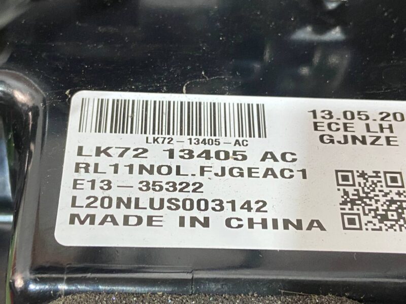 LR149766 Rear left light in the wing 2019- Land Rover Discovery Sport L550 (2015-) Used cost 250 € in stock 1 pcs.