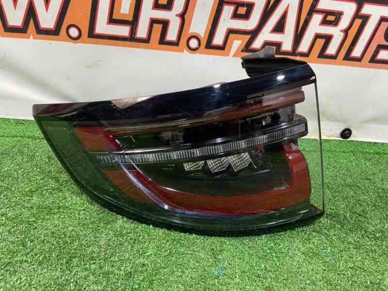 LR149766 Rear left light in the wing 2019- Land Rover Discovery Sport L550 (2015-) Used cost 250 € in stock 1 pcs.