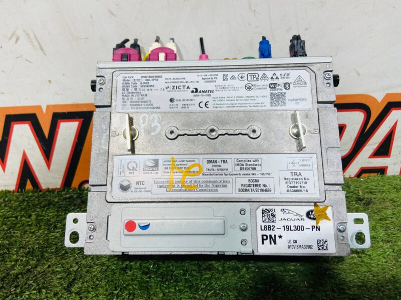 LR161606 Control unit for Pivi Pro multimedia Land Rover Discovery Sport L550 (2015-) Used - Image 17