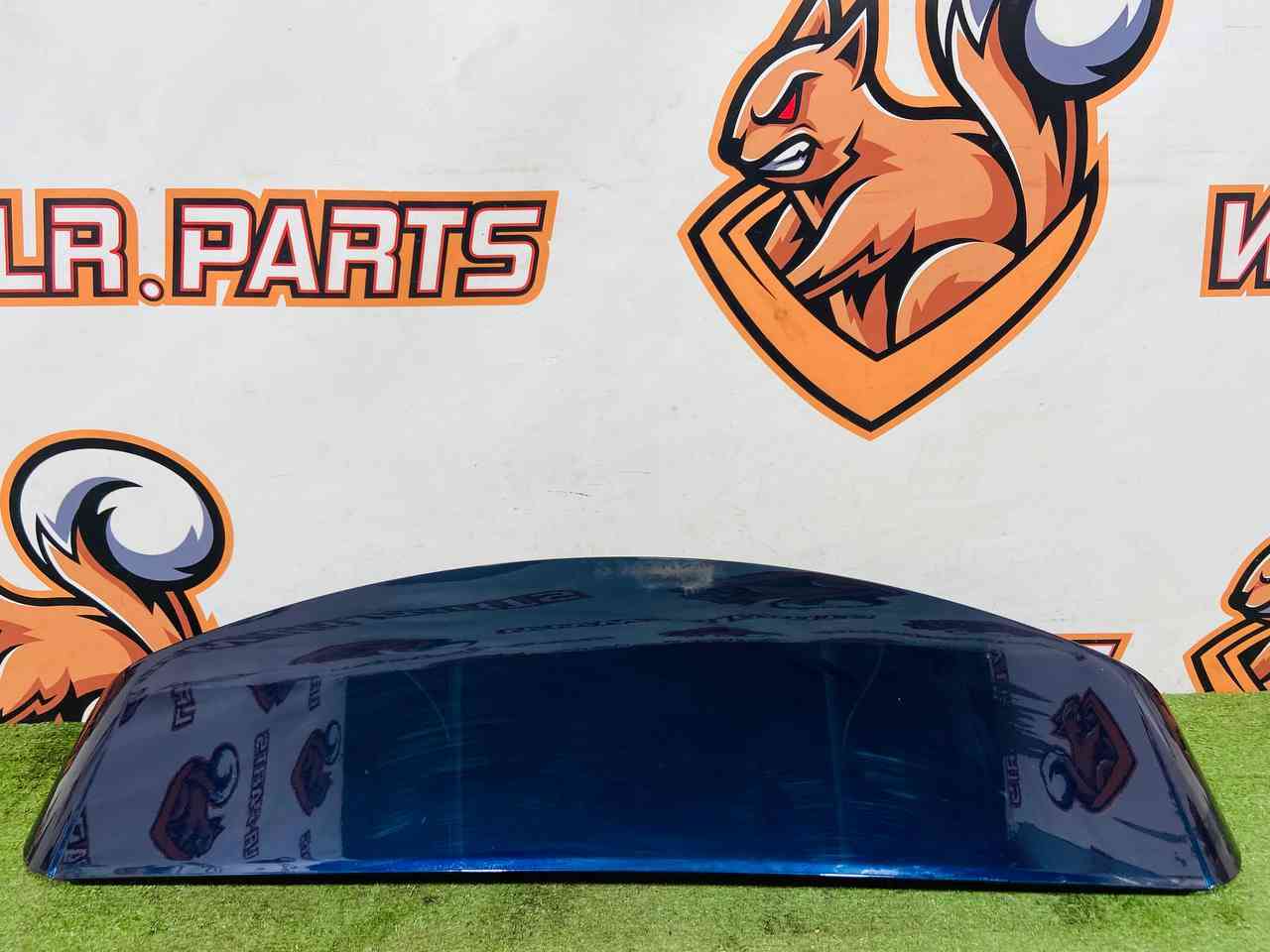 LR164215 Spoiler Land Rover Discovery Sport L550 (2015-) Used cost 200 € in stock 1 pcs.