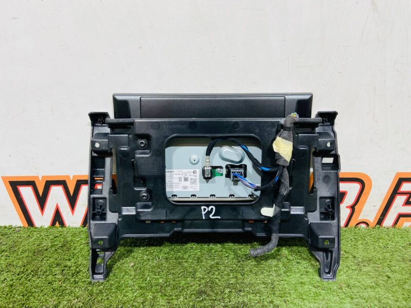 T2H42943 Touchscreen display Jaguar F-Pace X761 (2017-) used cost 700 € in stock 3 pcs.