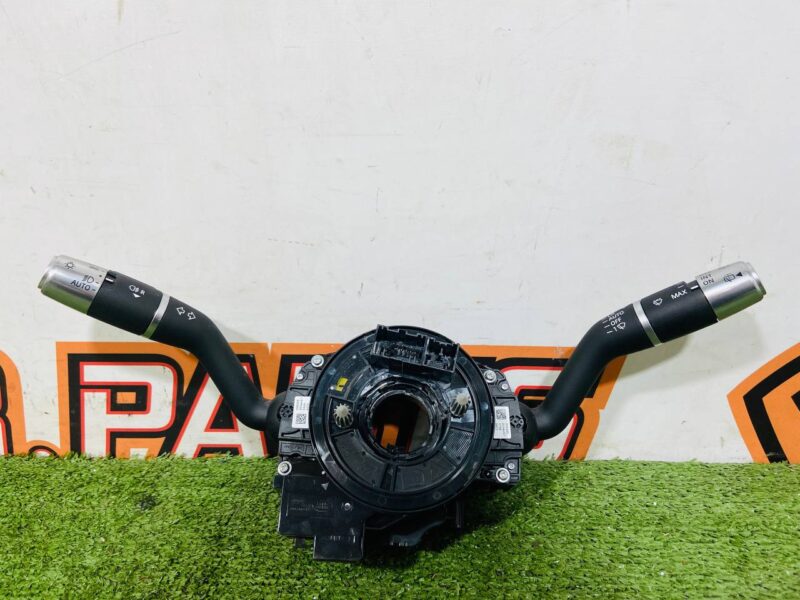 T2H46346 Steering column switch assembly with heating Jaguar F-Pace X761 (2017-) USED cost 150 € in stock 1 pcs.