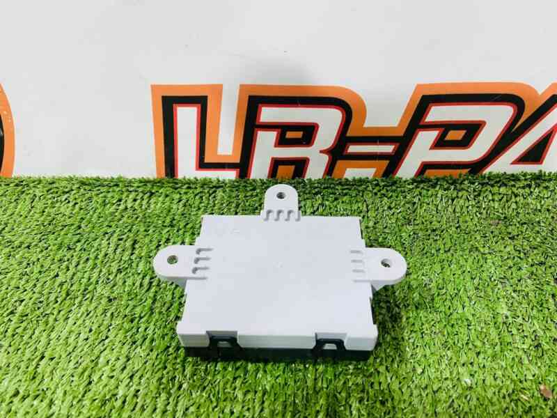 T4A14034 Front passenger door comfort unit Jaguar XF X260 (2015-) USED cost 50 € in stock 1 pcs.