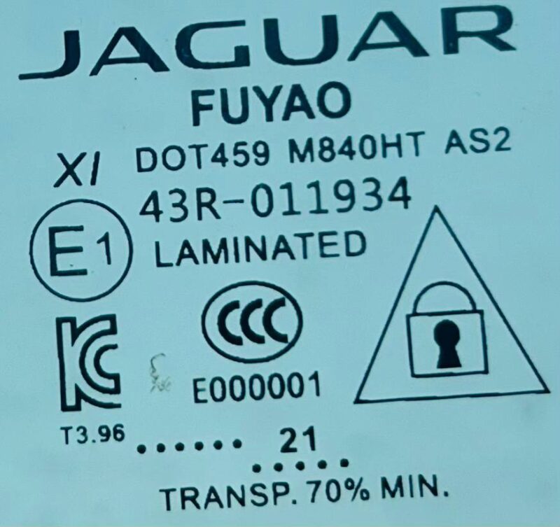 T4K12810 Front left door glass Jaguar I-Pace (2018-) used cost 150 € in stock 2 pcs.