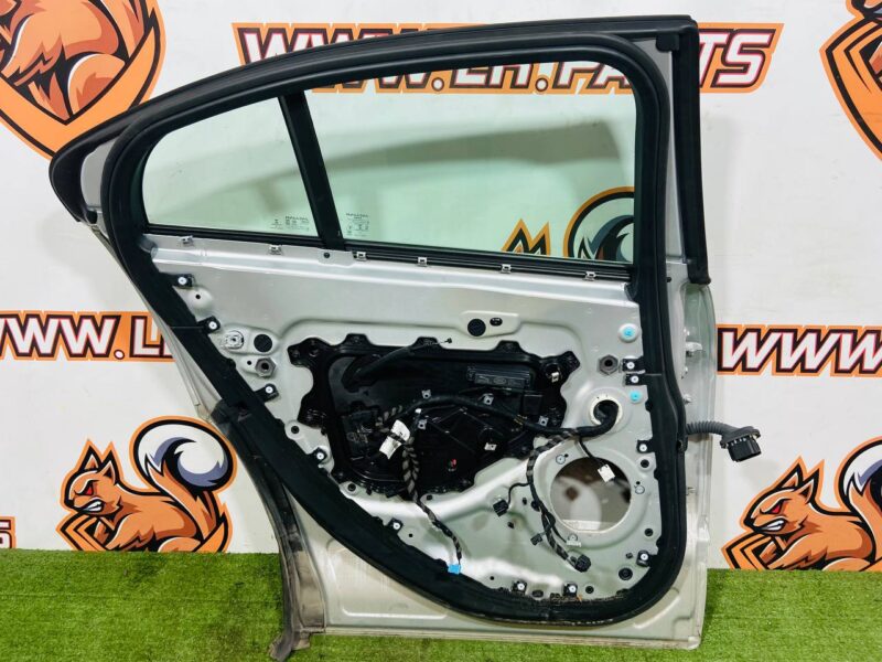T4K1544KIT2 Rear left door complete Jaguar I-Pace X590 (2018-) Used cost 700 € in stock 1 pcs.