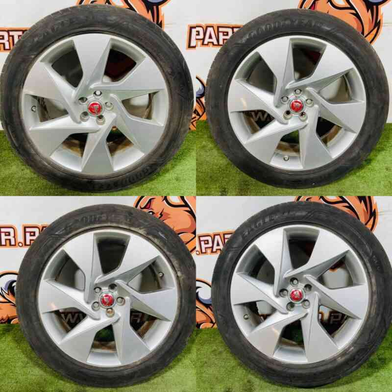 T4K2252 Wheel disk with tire 8.0*20/5*108 Jaguar I-Pace X590 (2018-) Used cost  € in stock 4 pcs.