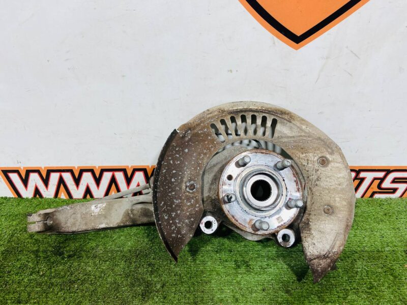 T4K4735 Steering knuckle (trunnion) front right Jaguar I-Pace X590 (2018-) USED cost 360 € in stock 6 pcs.