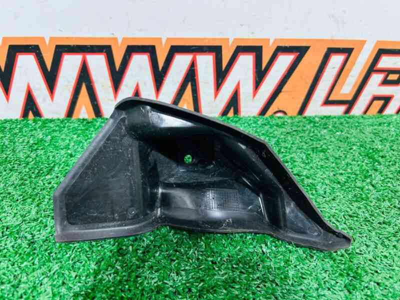 J9C5143 Left wing deflector Jaguar E-Pace X540 (2017-) Used cost  € in stock 1 pcs.