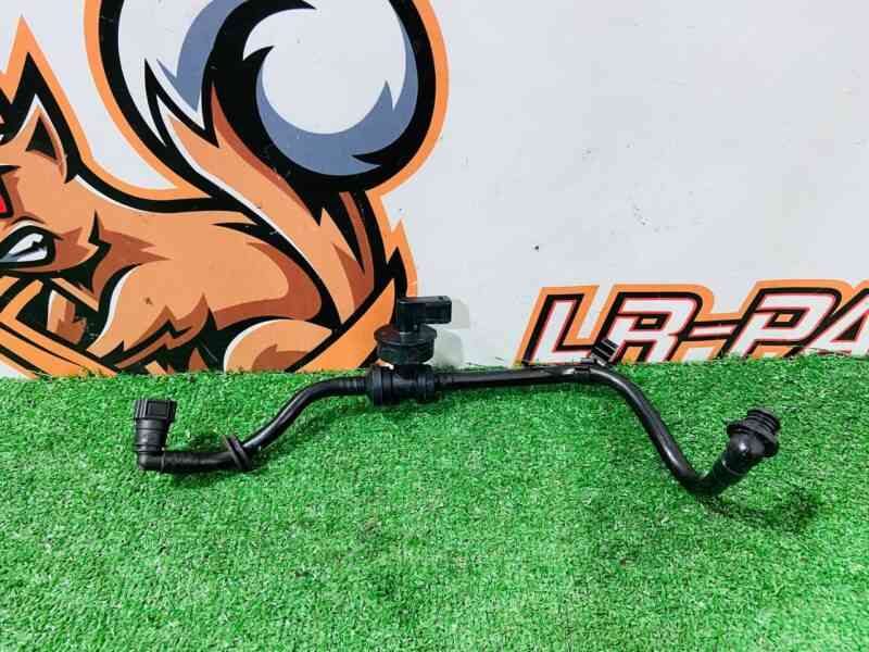 LR067249 Vacuum hose Range Rover Sport L494 (2014-2022) Used cost  € in stock 1 pcs.