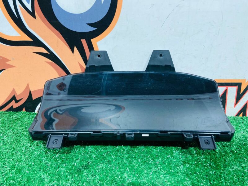 LR070411 Instrument cluster TFT Range Rover Sport L494 (2014-2022) Used cost 800 € in stock 1 pcs.