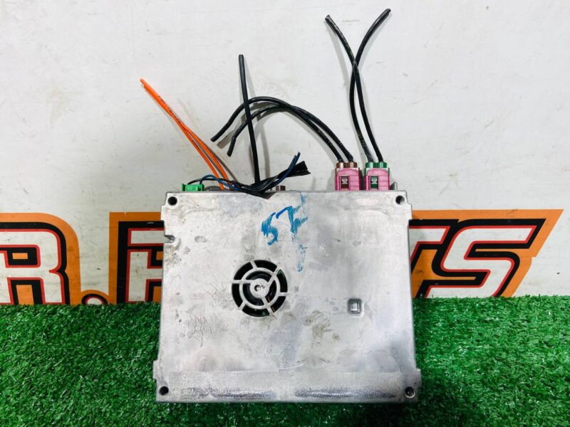 LR078373 TV tuner control unit Range Rover L405 (2013-2021) Used cost 450 € in stock 2 pcs.