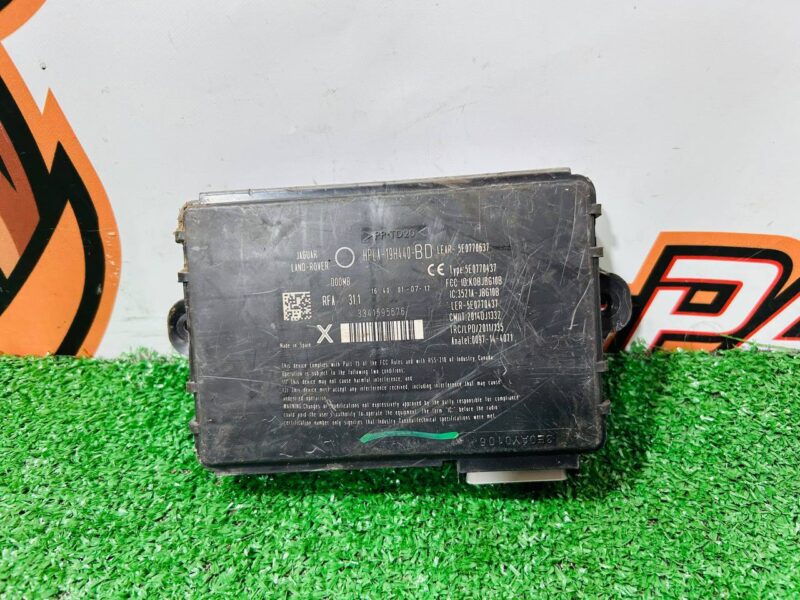 LR083970 Keyless entry control unit Land Rover Discovery 5 L462 (2017-) USED cost 150 € in stock 5 pcs.