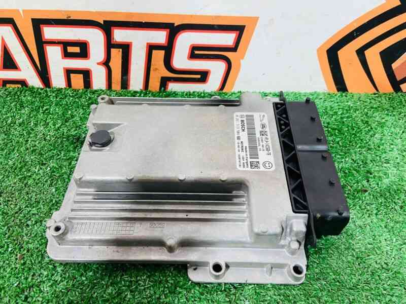 LR084286 Engine control unit Range Rover Sport L494 (2014-2022) used cost 300 € in stock 1 pcs.