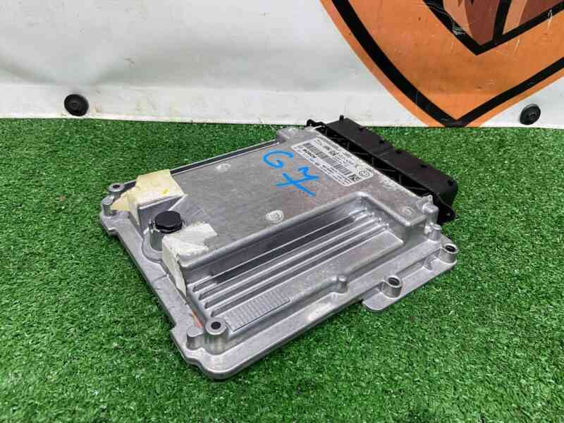 LR084286 Engine control unit Range Rover Sport L494 (2014-2022) used cost 300 € in stock 1 pcs.
