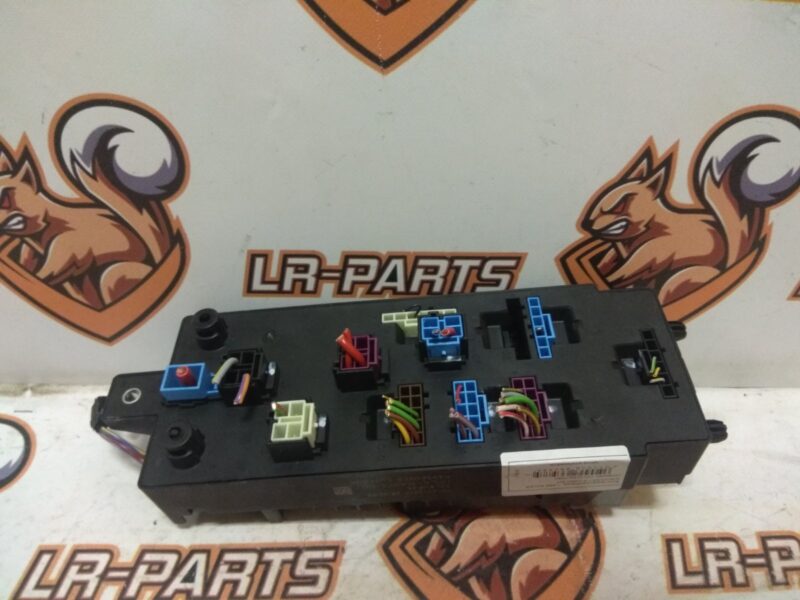 LR085480 Fuse Box Land Rover Discovery 5 L462 (2017-) Used cost 80 € in stock 1 pcs.