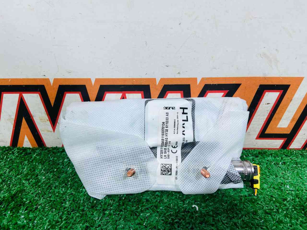 LR085979 Front left seat airbag Range Rover Sport L494 (2014-2022) Used cost 100 € in stock 1 pcs.