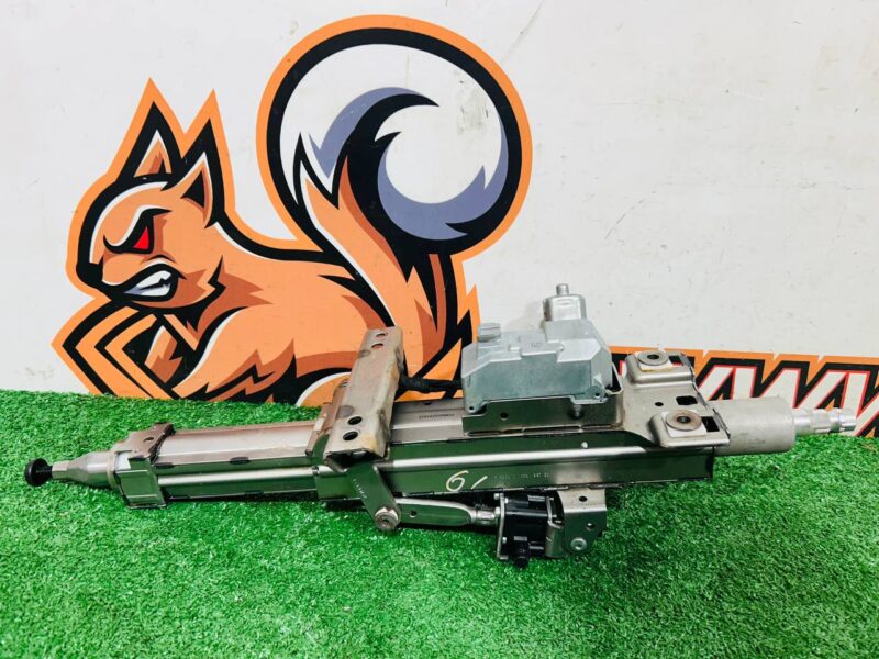 LR091137 Electrically adjustable steering column Range Rover Velar L560 (2018-) Used cost 300 € in stock 1 pcs.