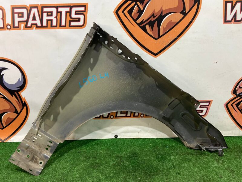 LR091699 Front left wing Range Rover Velar L560 (2018-) Used cost 300 € in stock 1 pcs.