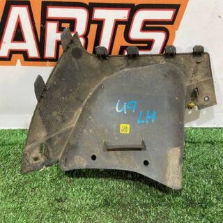 LR095013 Brake caliper Cooling channel left Range Rover Velar L560 (2018-) Used cost 45 € in stock 1 pcs.