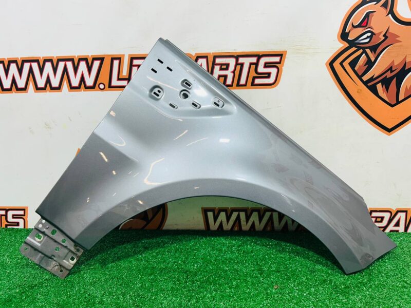 LR100544 Front right wing 2018- Range Rover Sport L494 (2014-2022) Used - Image 19
