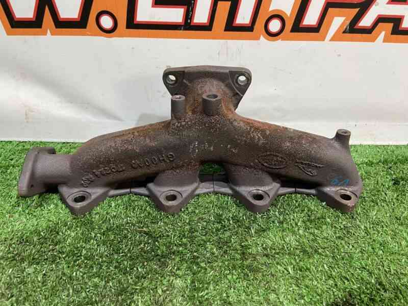 LR104016 Exhaust manifold 2.0TD Range Rover Velar L560 (2018-) Used cost 150 € in stock 1 pcs.