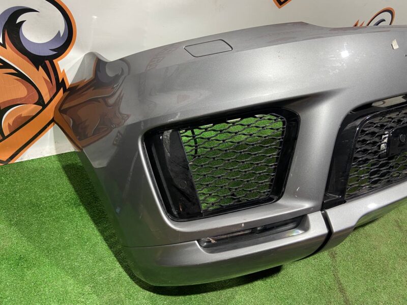LR113284 Front bumper 2018 - complete assembly Range Rover Sport L494 (2014-2022) Used - Image 17