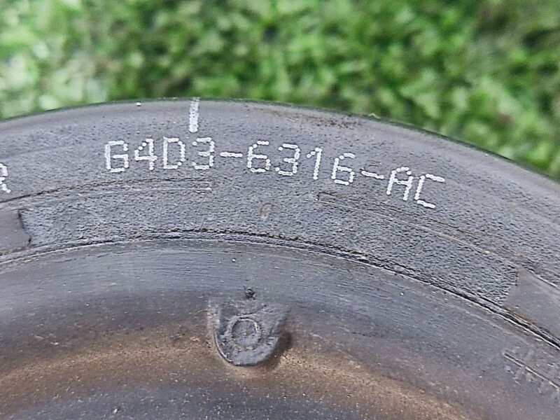 LR113860 Crankshaft pulley with damper 2.0D 2.0IE Range Rover Velar L560 (2018-) Used cost 100 € in stock 1 pcs.