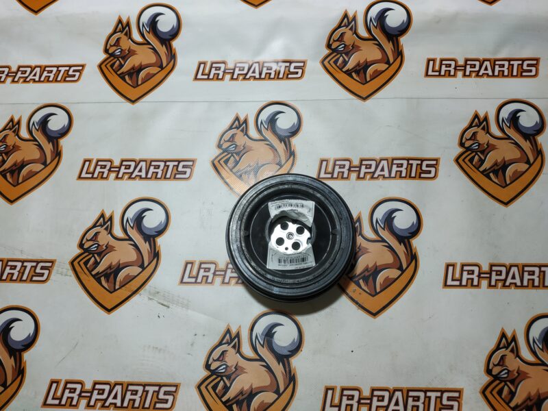 LR113860 Crankshaft pulley with damper 2.0D 2.0IE Range Rover Velar L560 (2018-) Used cost 100 € in stock 1 pcs.