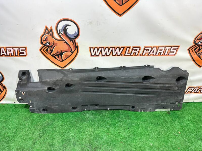 LR114171 Bottom protection left Range Rover Evoque New L551 (2019-) Used cost 120 € in stock 2 pcs.