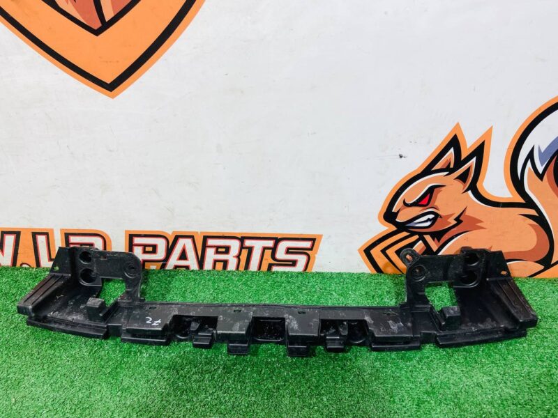 LR114957 Bracket rear bumper Range Rover Evoque New L551 (2019-) used cost 45 € in stock 1 pcs.