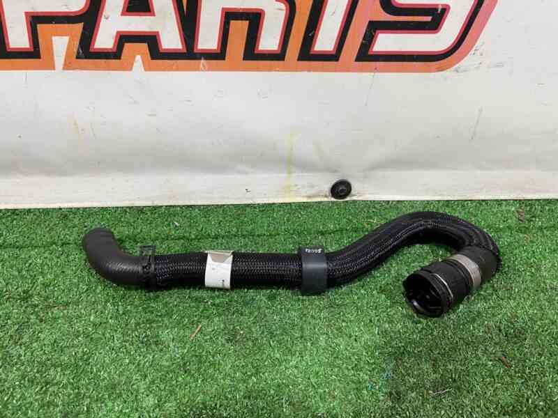LR115218 Cooling pipe from radiator to intercooler Land Rover Discovery Sport L550 (2015-) used cost 25 € in stock 2 pcs.