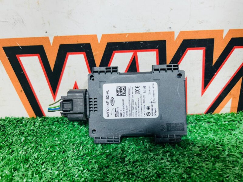 LR115408 Blind Spot Sensor Land Rover Discovery Sport L550 (2015-) Used cost 300 € in stock 5 pcs.